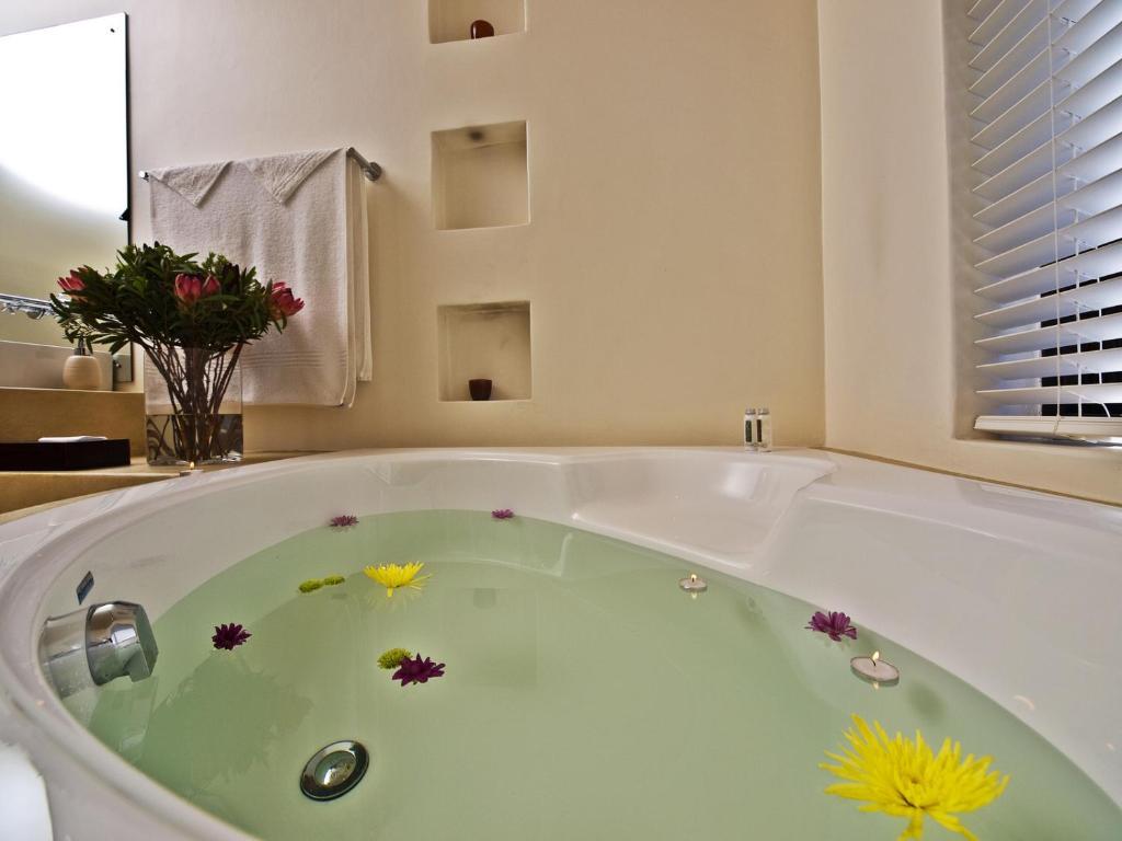Lodge On The Lake And Wellness Spa Wildernis Szoba fotó